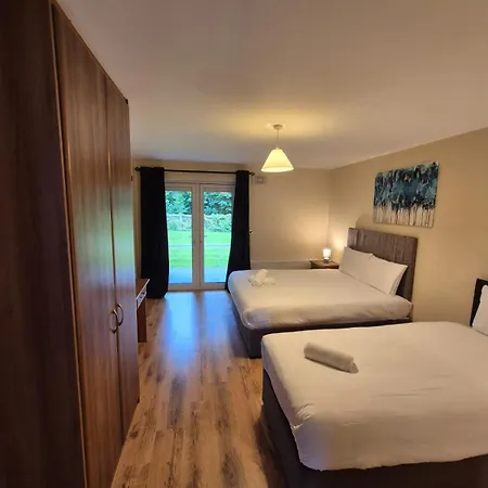 Shannon Oaks * Portumna