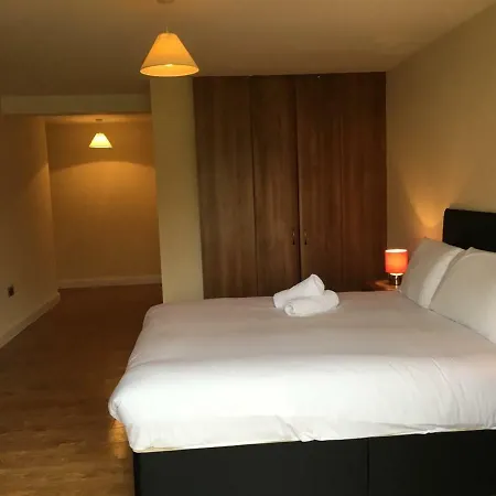 Shannon Oaks Lägenhet Portumna