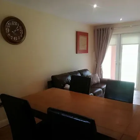 Shannon Oaks * Portumna