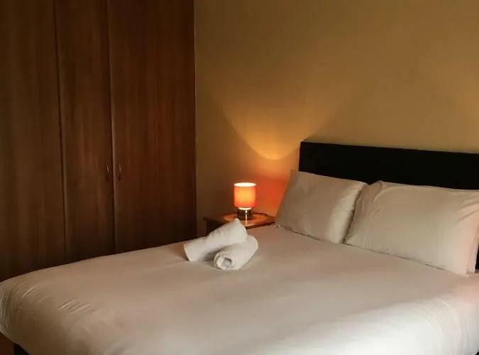 Shannon Oaks * Portumna