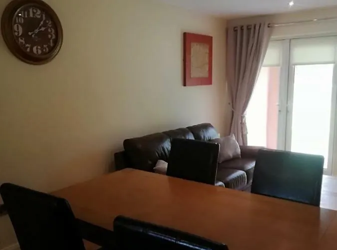 Shannon Oaks * Portumna